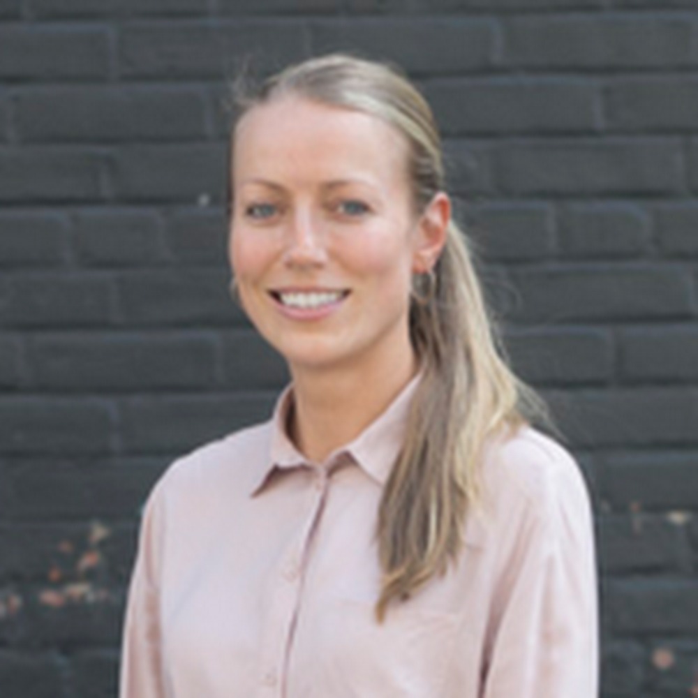 Meet your Posher, Aly